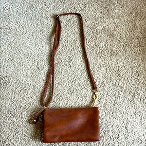 Elegant Brown Leather Crossbody Bag